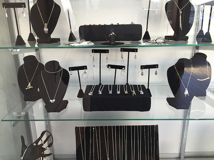 march display case center