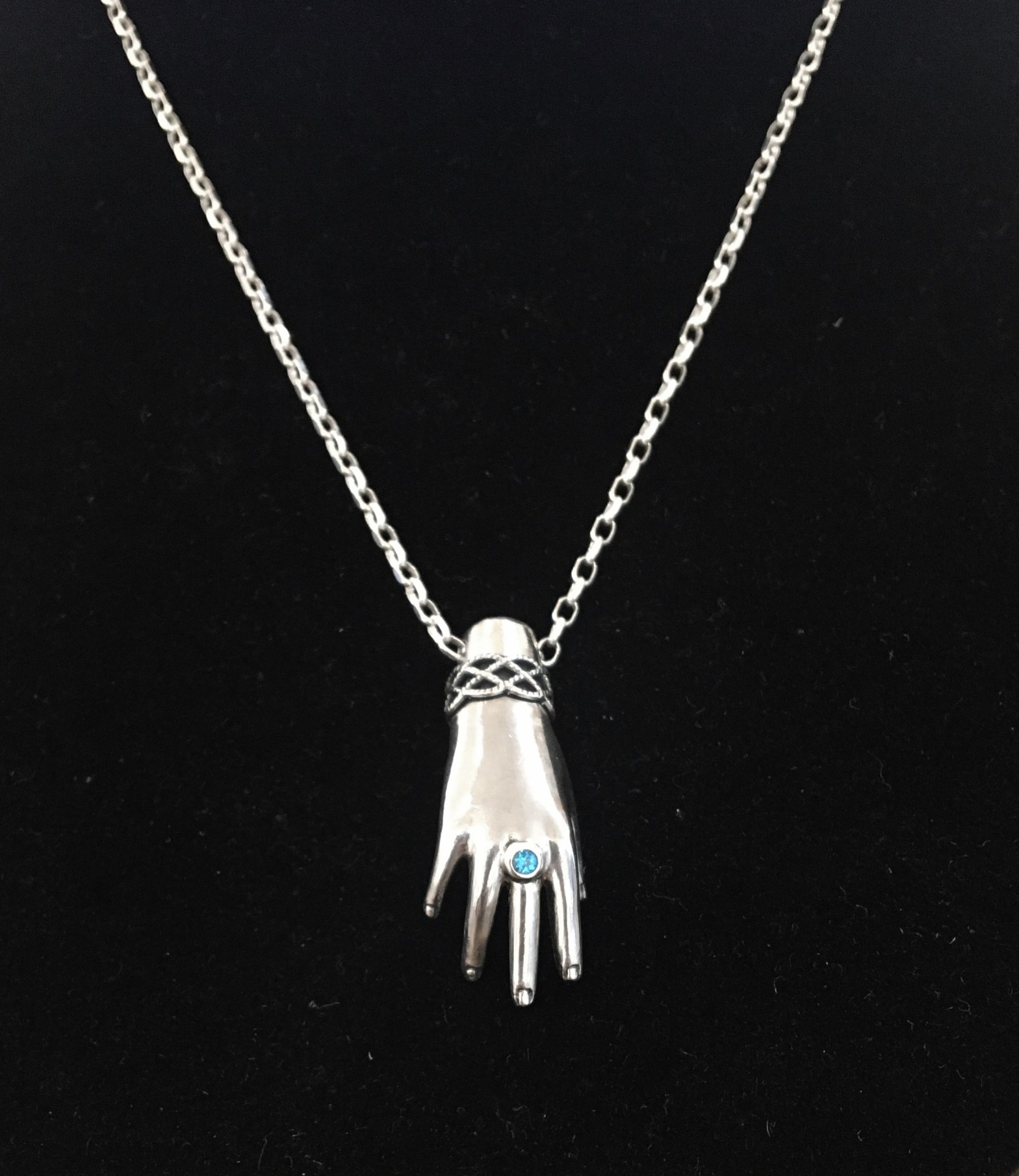 Hand necklace with ring